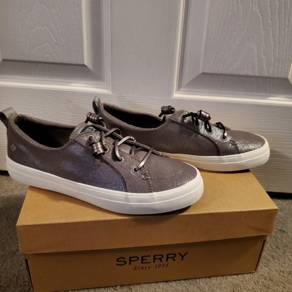 BRAND NEW Sperry women's silver sneakers